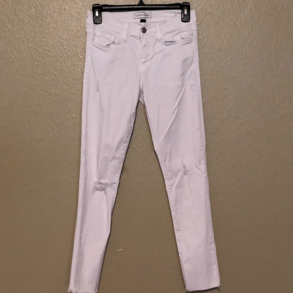 White denim jeans
